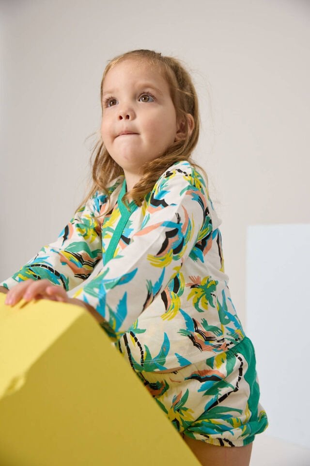 Beyaz Renk Desenli Bebek Kimono & Şort Takımı