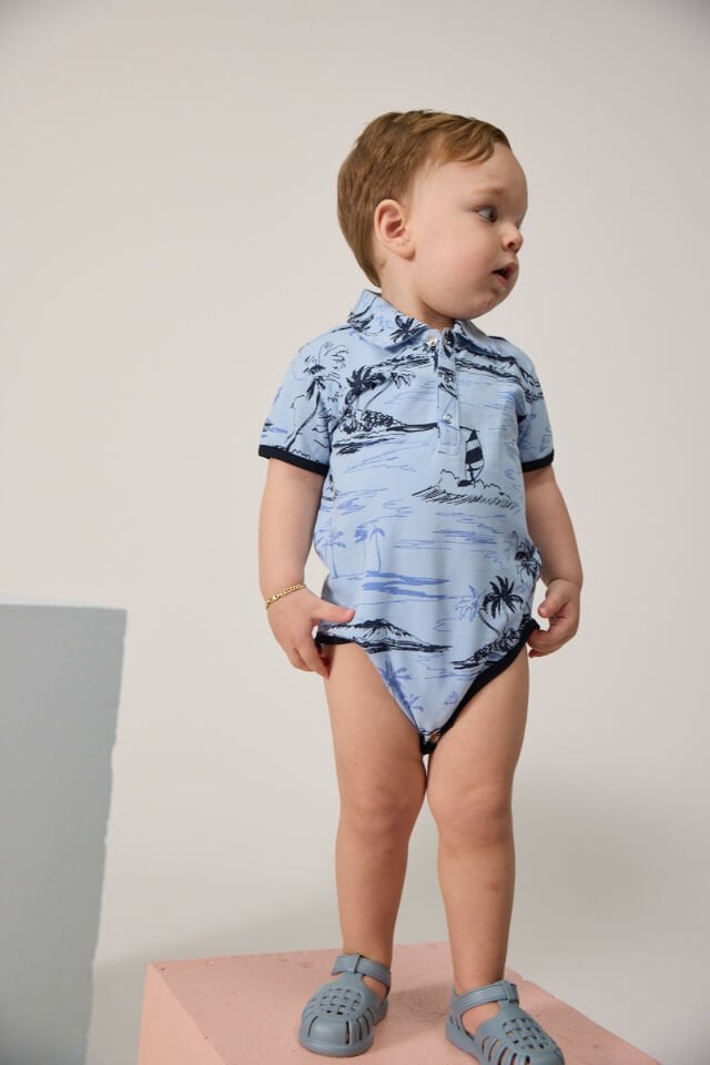 Mavi Yelkenli Temalı ve Gömlek Yakalı Bebek Body