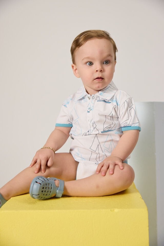 Beyaz Yelkenli Temalı ve Gömlek Yakalı Bebek Body