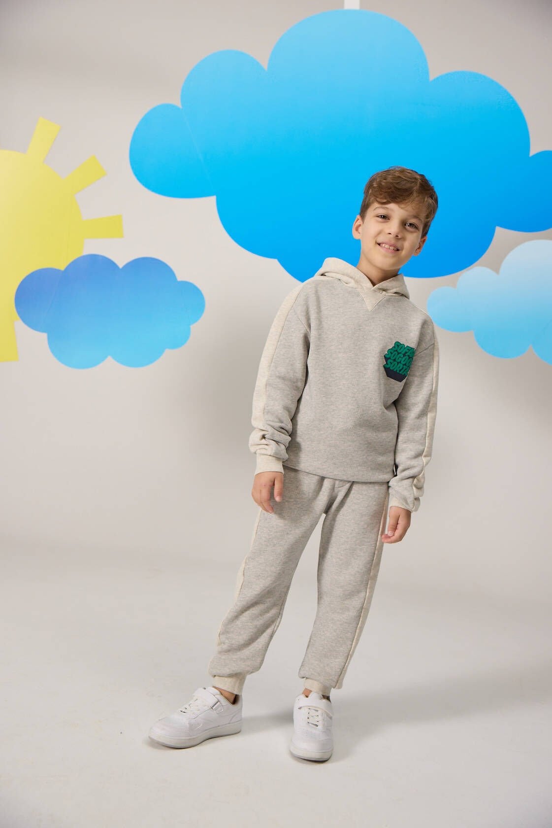 ''SO FAR SO GOOD'' BASKILI SWEATSHIRT VE PANTOLON TAKIM