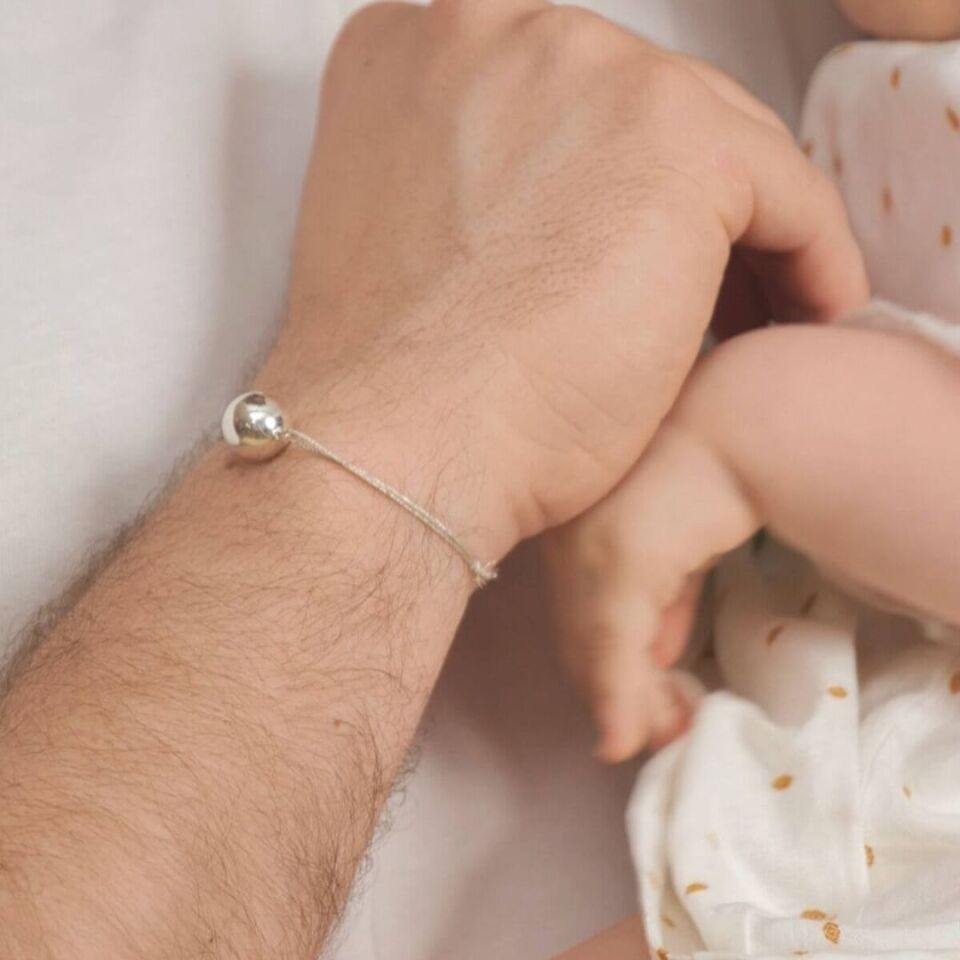 EBEVEYNLERE ÖZEL GÜMÜŞ KAPLAMA HARMONİ BİLEKLİĞİ