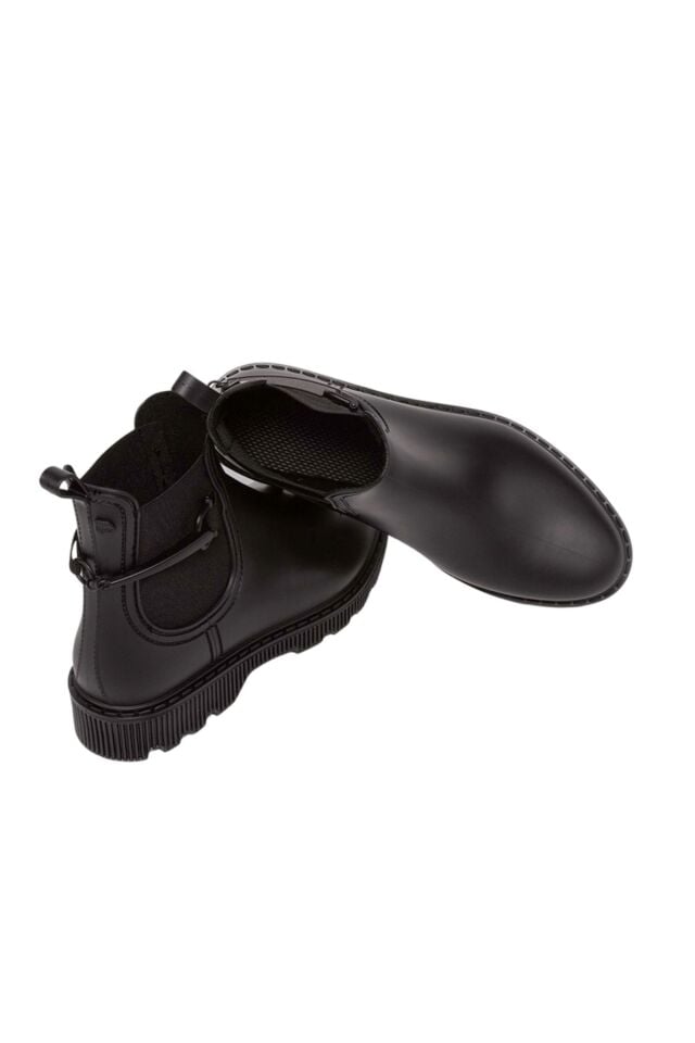 Soho Metal Siyah Toka Detaylı Kadın Yağmur Bot