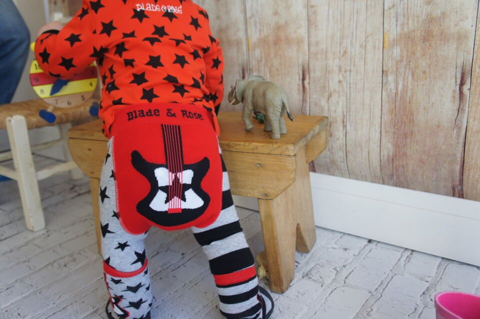 GİTAR DESENLİ BEBEK TAYT