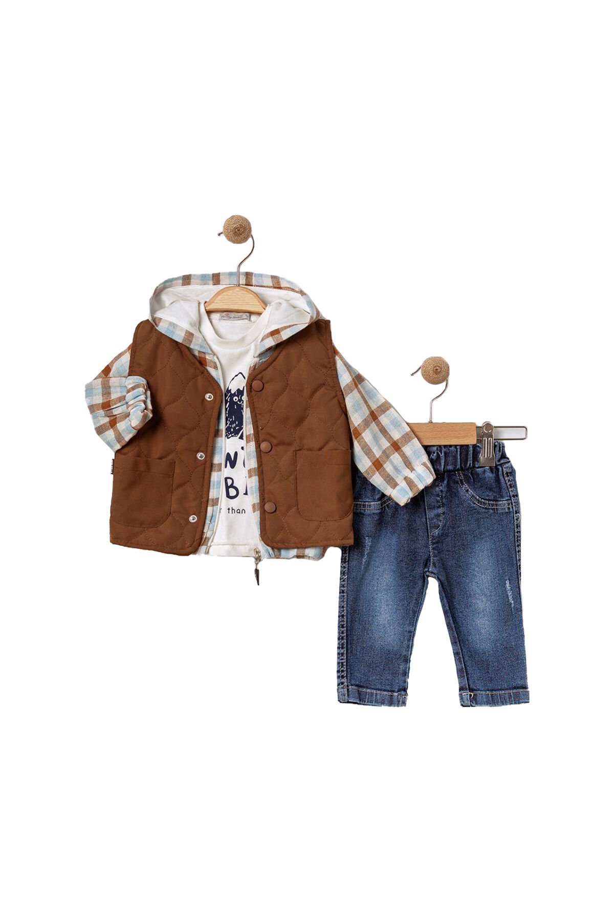 TARÇIN RENGİ YELEK VE GÖMLEK DETAYLI ERKEK BEBEK TAKIM