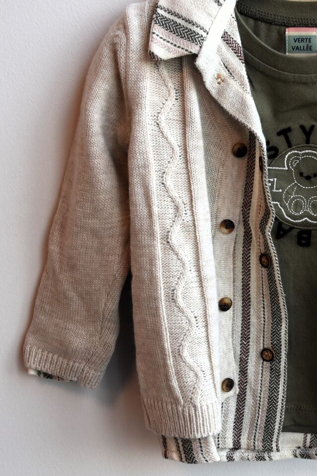 EKRU HIRKA VE GÖMLEK DETAYLI ERKEK BEBEK TAKIM