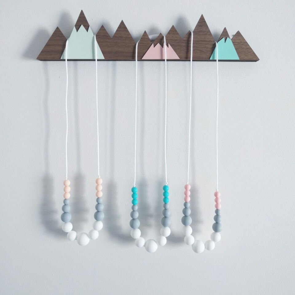 UHAINA DİŞ KAŞIYICI KOLYE