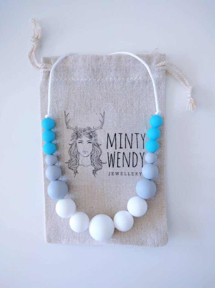 UHAINA DİŞ KAŞIYICI KOLYE