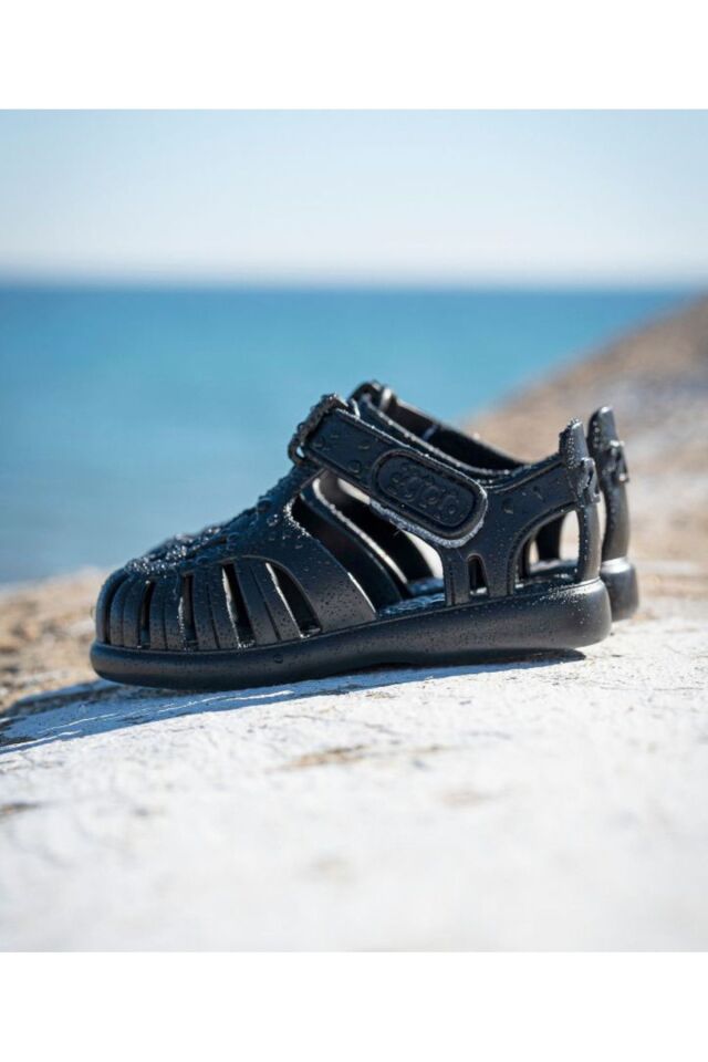 Tobby Solid Sandalet