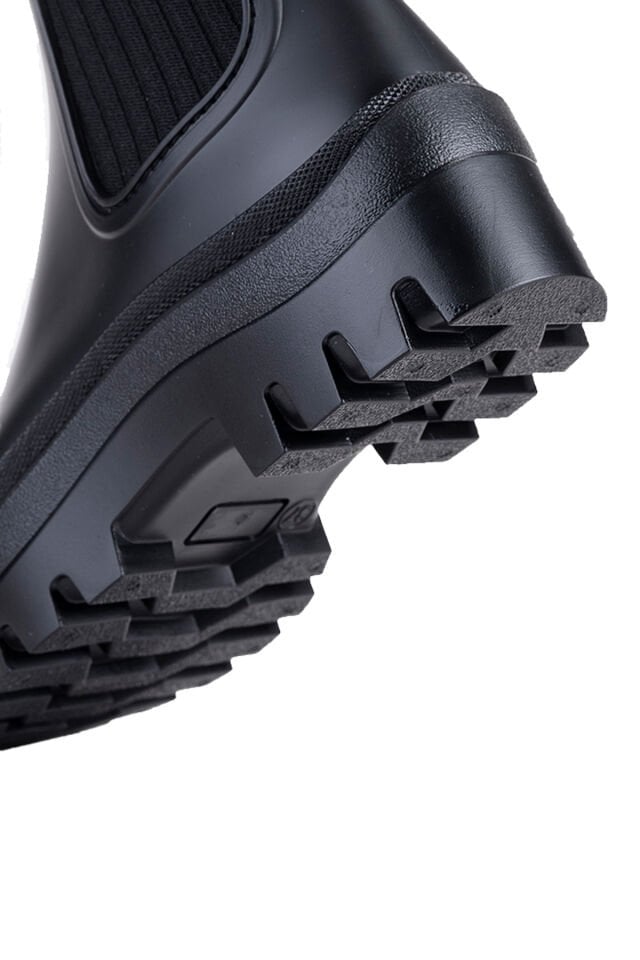 SOUL BLACK KADIN BOT